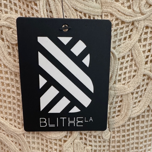 NWT Incredible Cream Crotchet Maxi Dress w/ Lots of Fringe Details Retail $1699! - Picture 6 of 12